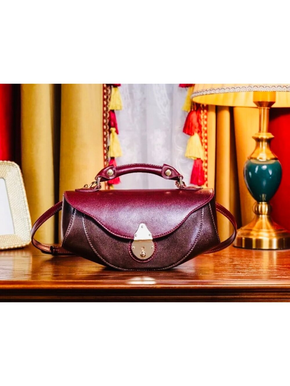 >SALE< New -Unique -Luxury Style Faux Leather Retro Design Mini Boat Bag -Coffee